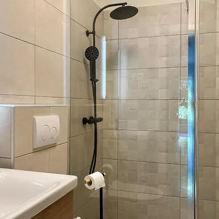Apartman 1 Bedroom Amazing In Ičići