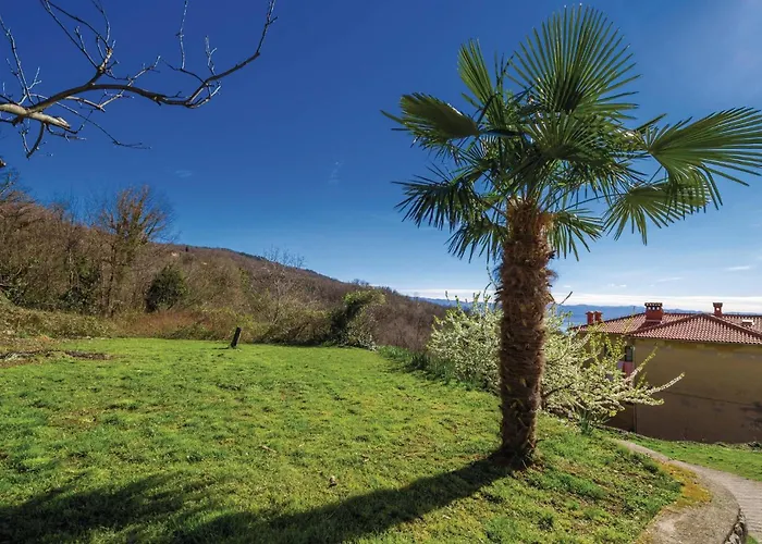 1 Bedroom Awesome In * Ičići