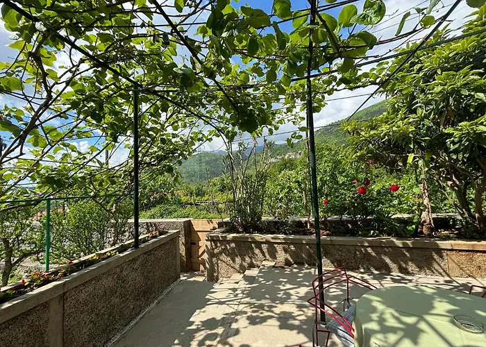 Apartman 1 Bedroom Awesome In Ičići