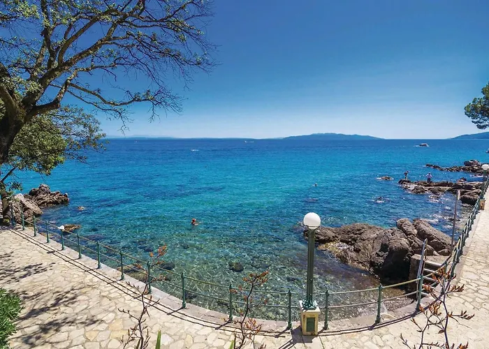 1 Bedroom Awesome In Διαμέρισμα